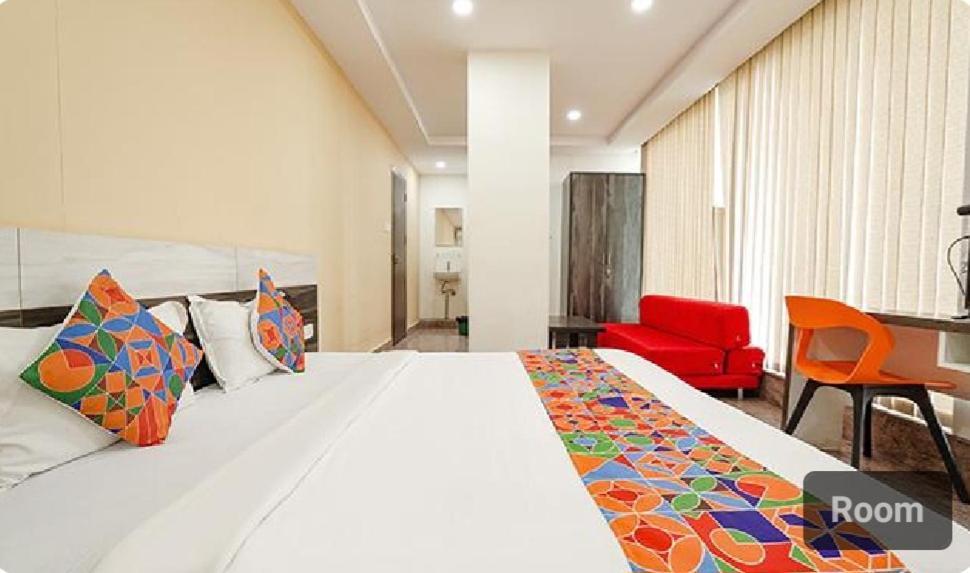 מלון העיר בנגלור Lavish Residency מראה חיצוני תמונה